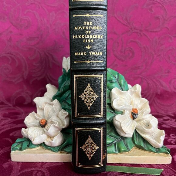 Vintage Book: The Adventures of Huckleberry Finn by Mark Twain, Franklin Library - Picture 3 of 10